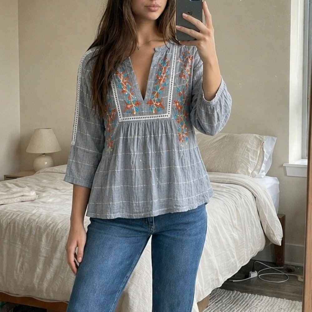 Womens Floral Embroidered Blouse Small Gray Plaid Boho Cottage Romantic Artsy